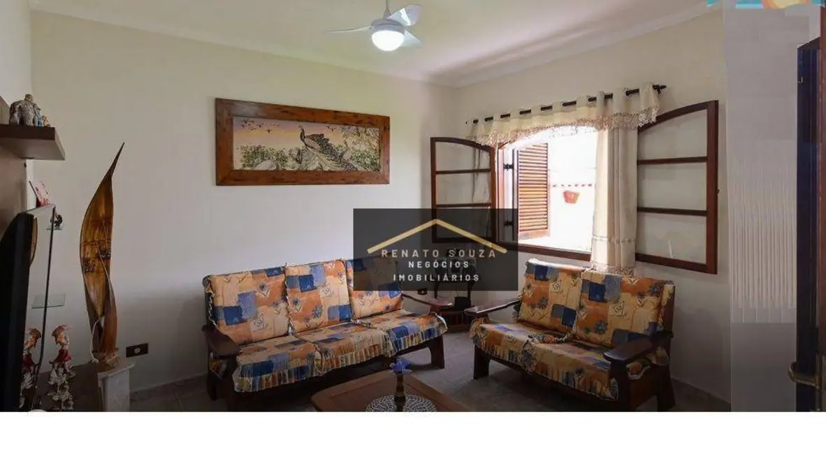 Casa com 3 quartos à venda, 250m2 em Peruibe - SP - imagem 2 Foto 2 de Casa com 3 quartos à venda, 250m2 em Peruibe - SP