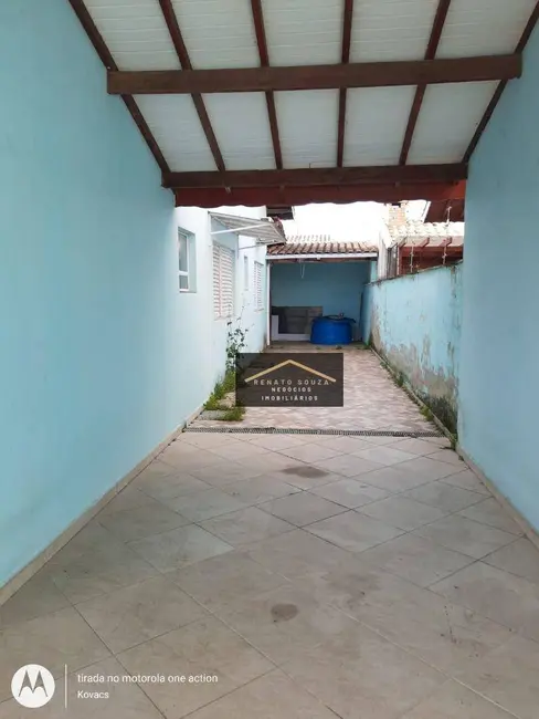 Foto 3 de Casa com 3 quartos à venda, 250m2 em Peruibe - SP