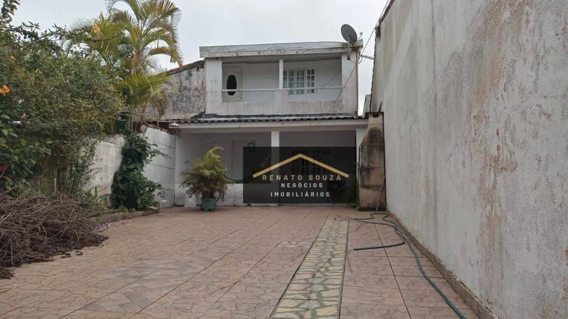 Foto 1 de Casa com 4 quartos à venda, 170m2 em Peruibe - SP