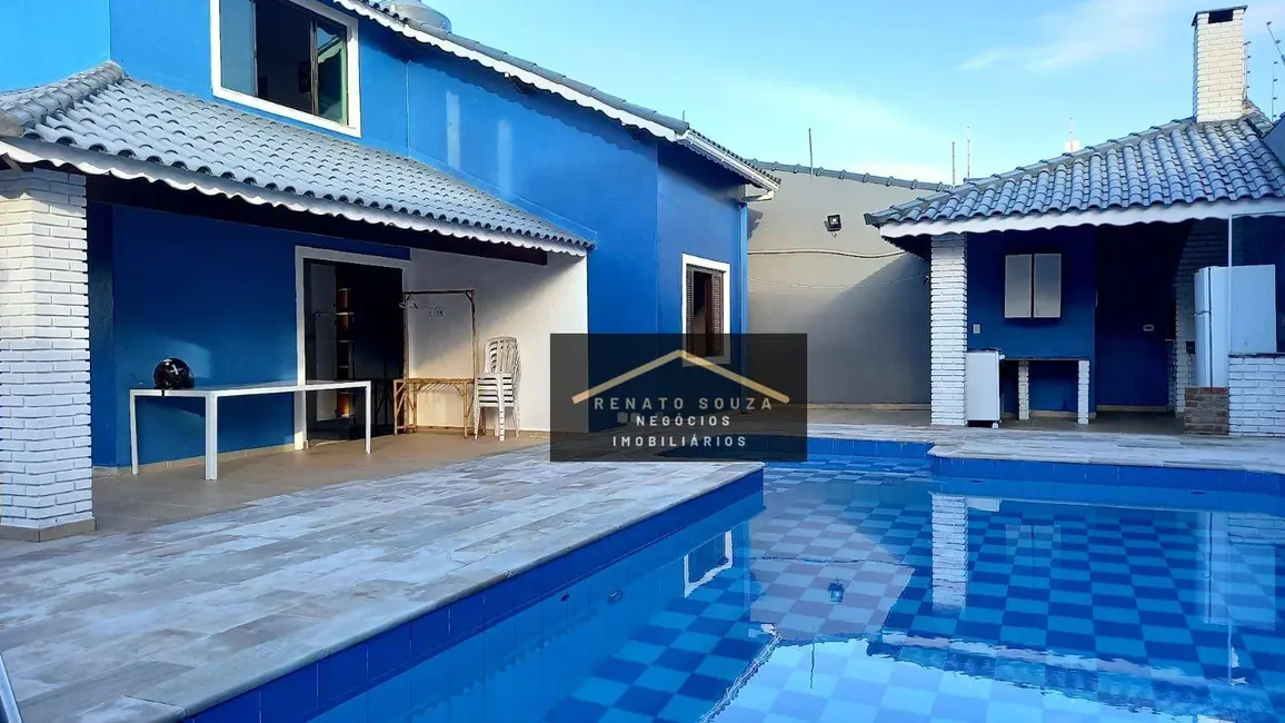 Casa com 4 quartos à venda, 400m2 em Peruibe - SP - imagem 3 Foto 3 de Casa com 4 quartos à venda, 400m2 em Peruibe - SP