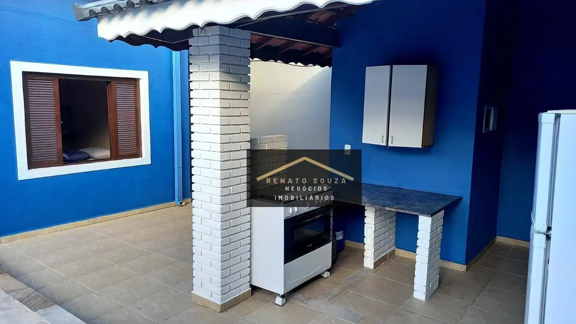 Casa com 4 quartos à venda, 400m2 em Peruibe - SP - imagem 8 Foto 8 de Casa com 4 quartos à venda, 400m2 em Peruibe - SP