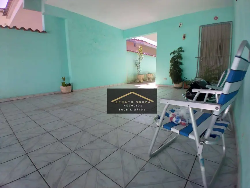 Casa com 4 quartos à venda, 297m2 em Peruibe - SP - imagem 6 Foto 6 de Casa com 4 quartos à venda, 297m2 em Peruibe - SP