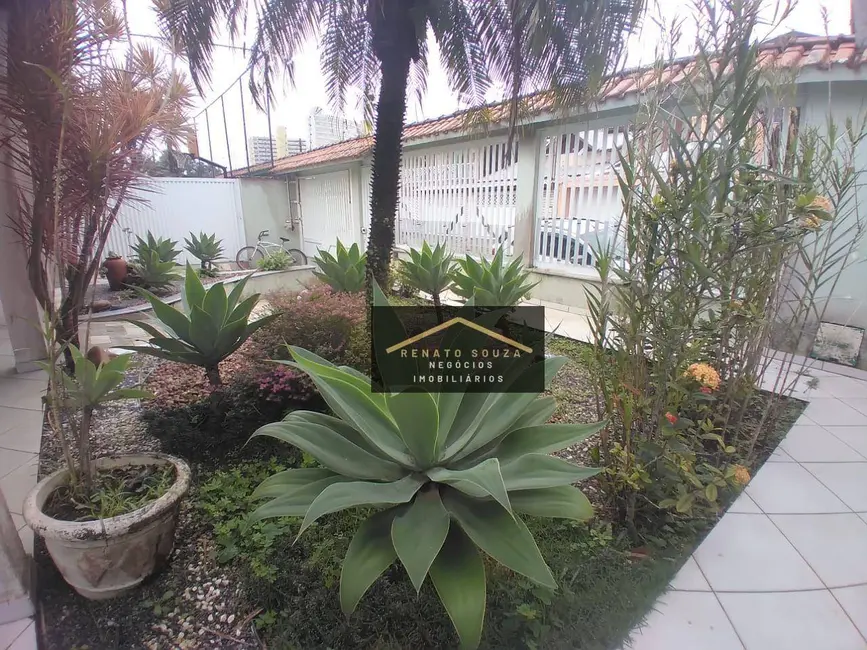 Casa com 4 quartos à venda, 750m2 em Peruibe - SP - imagem 7 Foto 7 de Casa com 4 quartos à venda, 750m2 em Peruibe - SP