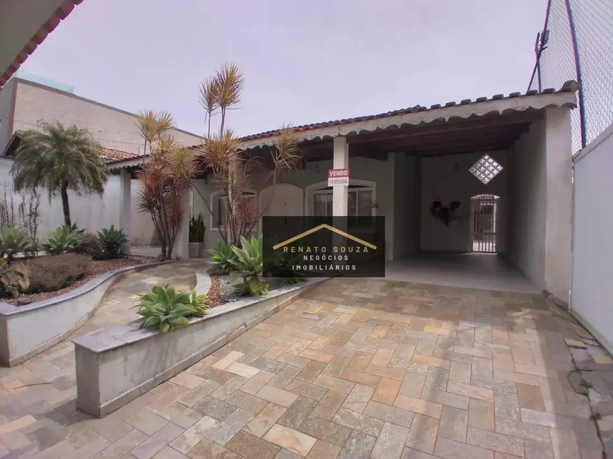 Casa com 4 quartos à venda, 750m2 em Peruibe - SP - imagem 4 Foto 4 de Casa com 4 quartos à venda, 750m2 em Peruibe - SP