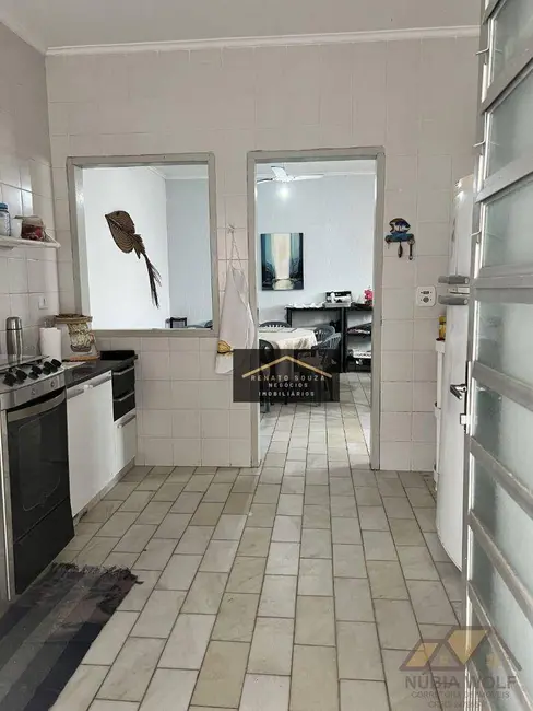 Casa com 4 quartos à venda, 250m2 em Peruibe - SP - imagem 4 Foto 4 de Casa com 4 quartos à venda, 250m2 em Peruibe - SP