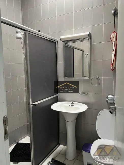 Casa com 4 quartos à venda, 250m2 em Peruibe - SP - imagem 9 Foto 9 de Casa com 4 quartos à venda, 250m2 em Peruibe - SP