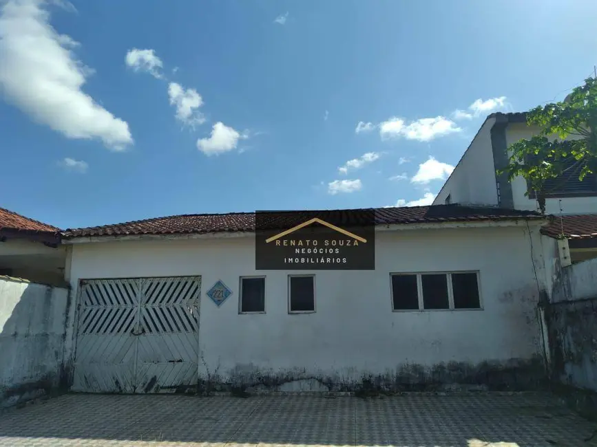 Foto 1 de Casa com 4 quartos à venda, 250m2 em Peruibe - SP