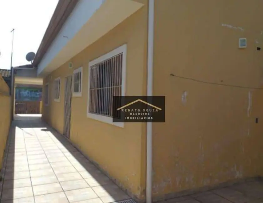 Foto 2 de Casa com 3 quartos à venda, 180m2 em Peruibe - SP