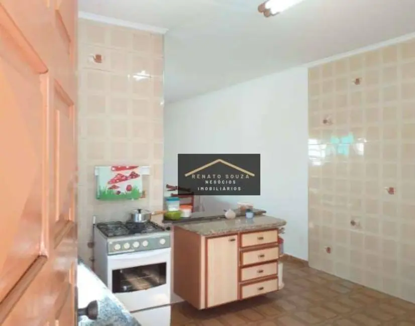 Casa com 3 quartos à venda, 180m2 em Peruibe - SP - imagem 6 Foto 6 de Casa com 3 quartos à venda, 180m2 em Peruibe - SP