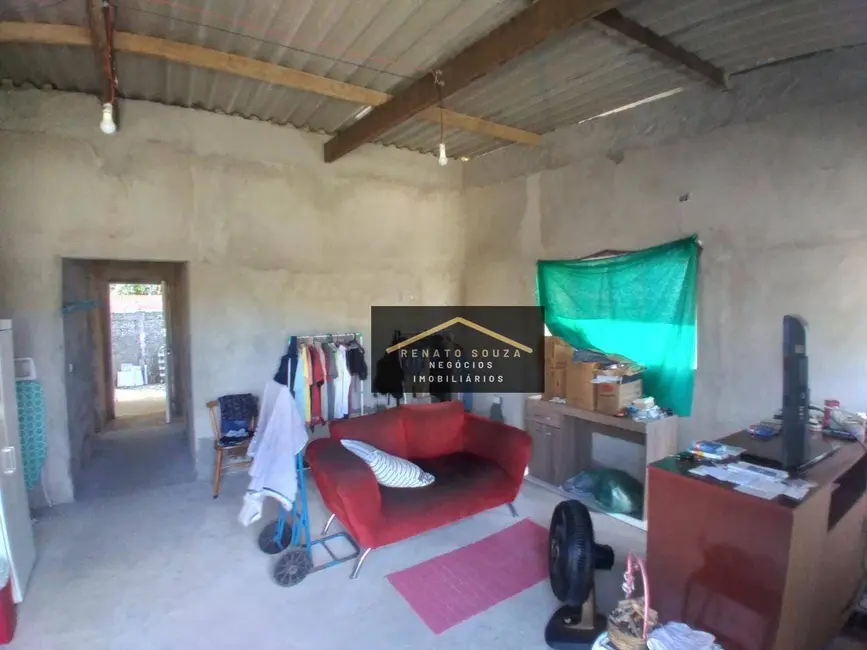 Casa com 2 quartos à venda, 300m2 em Peruibe - SP - imagem 4 Foto 4 de Casa com 2 quartos à venda, 300m2 em Peruibe - SP