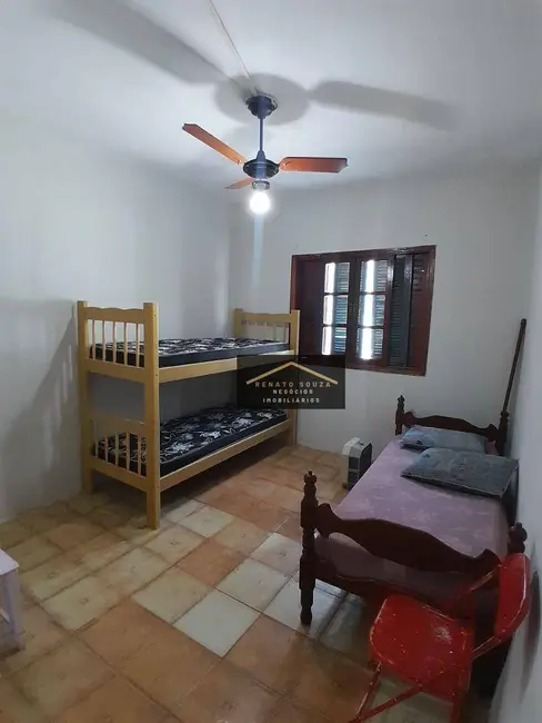 Casa com 2 quartos à venda, 280m2 em Peruibe - SP - imagem 9 Foto 9 de Casa com 2 quartos à venda, 280m2 em Peruibe - SP
