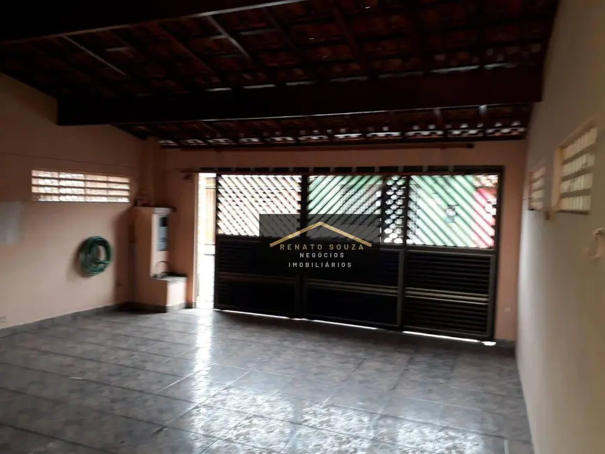 Foto 4 de Casa com 3 quartos à venda, 127m2 em Mongagua - SP