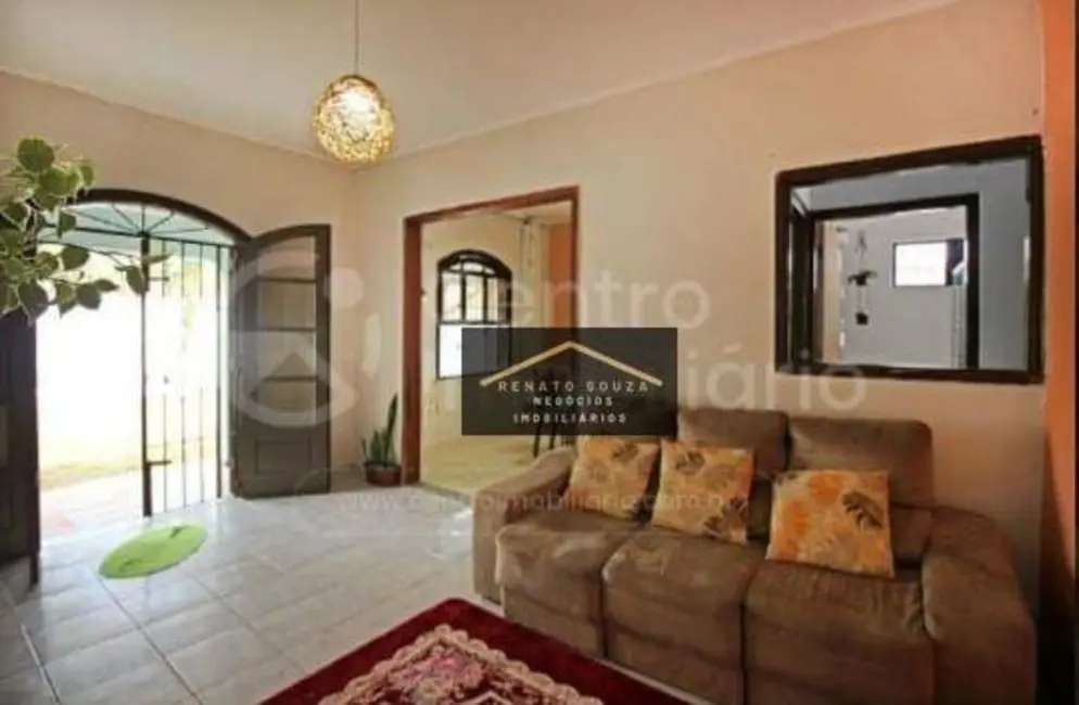 Casa com 2 quartos à venda, 324m2 em Peruibe - SP - imagem 8 Foto 8 de Casa com 2 quartos à venda, 324m2 em Peruibe - SP