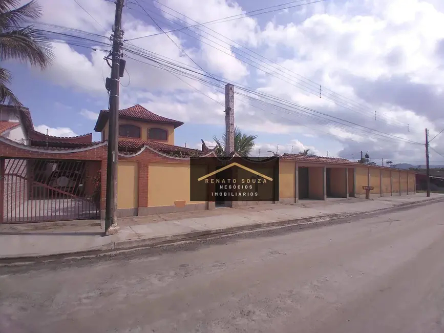 Casa com 8 quartos à venda, 1004m2 em Peruibe - SP - imagem 4 Foto 4 de Casa com 8 quartos à venda, 1004m2 em Peruibe - SP