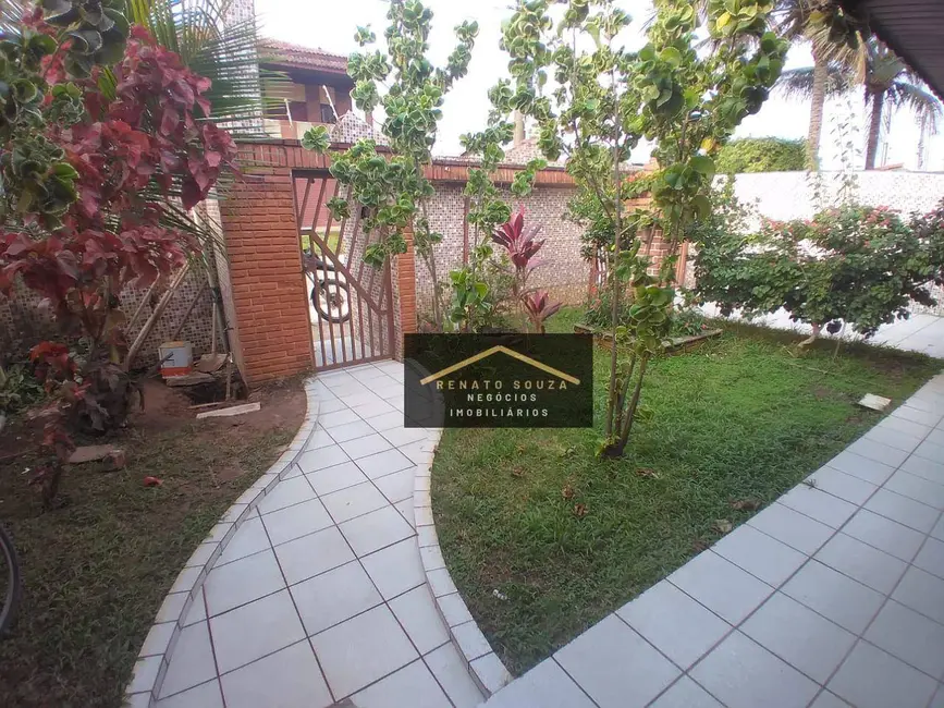 Casa com 8 quartos à venda, 1004m2 em Peruibe - SP - imagem 9 Foto 9 de Casa com 8 quartos à venda, 1004m2 em Peruibe - SP