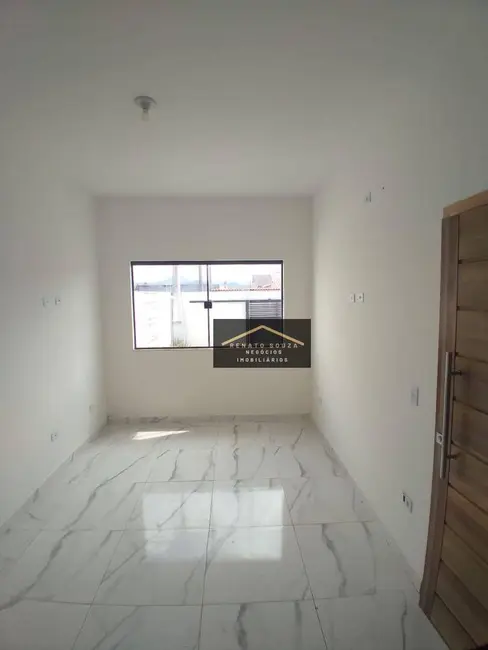 Casa com 2 quartos à venda, 150m2 em Peruibe - SP - imagem 4 Foto 4 de Casa com 2 quartos à venda, 150m2 em Peruibe - SP