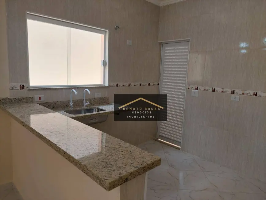 Foto 5 de Casa com 2 quartos à venda, 152m2 em Peruibe - SP