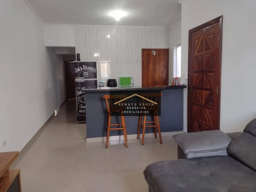 Foto 1 de Casa com 2 quartos à venda, 156m2 em Peruibe - SP