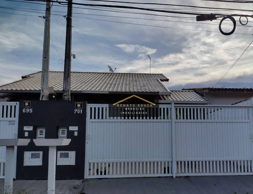Foto 2 de Casa com 2 quartos à venda, 156m2 em Peruibe - SP