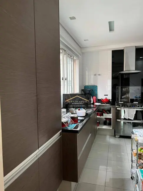 Apartamento com 2 quartos à venda e para alugar, 234m2 em Itaim Bibi, São Paulo - SP - imagem 9 Foto 9 de Apartamento com 2 quartos à venda e para alugar, 234m2 em Itaim Bibi, São Paulo - SP