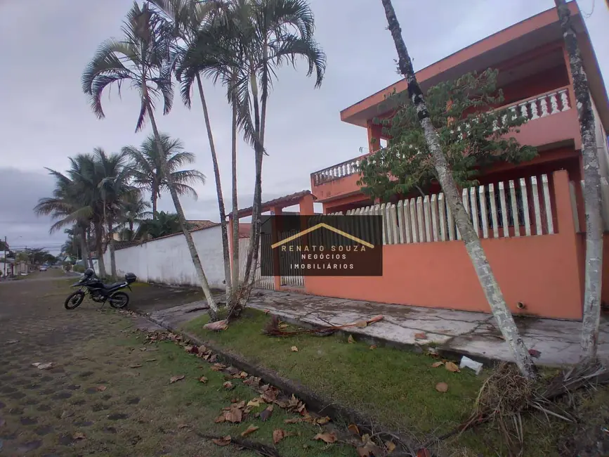 Foto 4 de Casa com 3 quartos à venda, 300m2 em Peruibe - SP