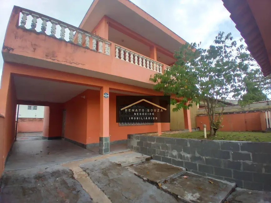 Foto 3 de Casa com 3 quartos à venda, 300m2 em Peruibe - SP