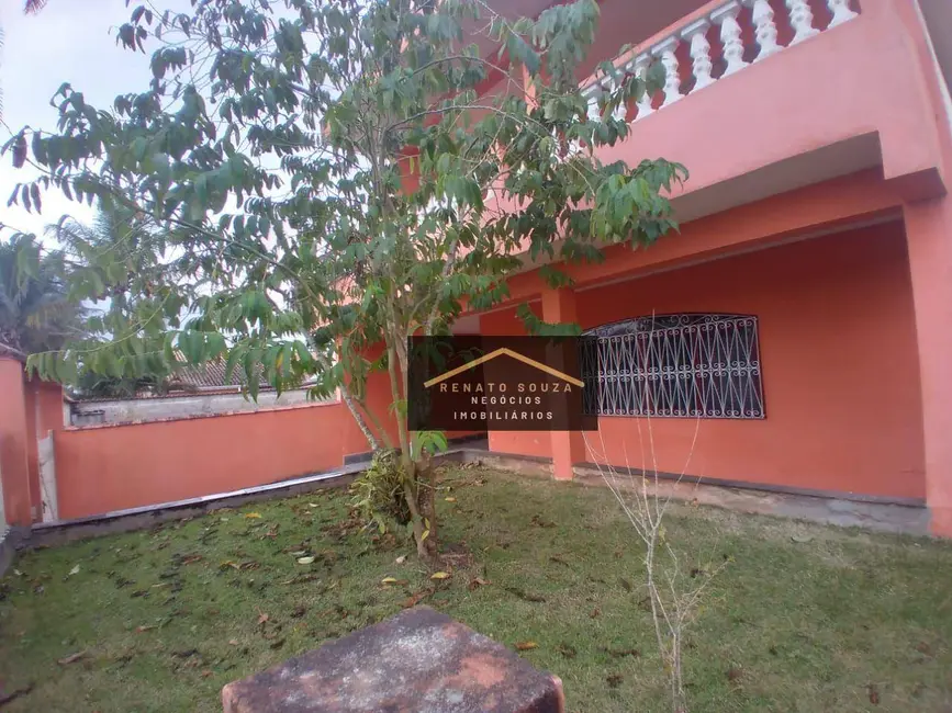 Foto 6 de Casa com 3 quartos à venda, 300m2 em Peruibe - SP