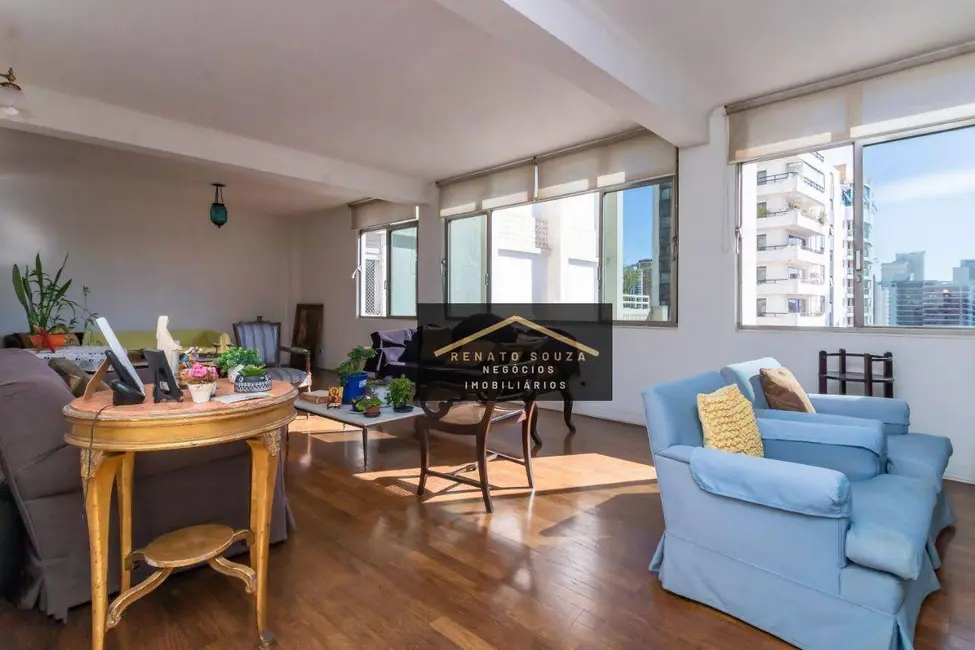 Foto 4 de Apartamento com 3 quartos à venda, 213m2 em Higienópolis, São Paulo - SP