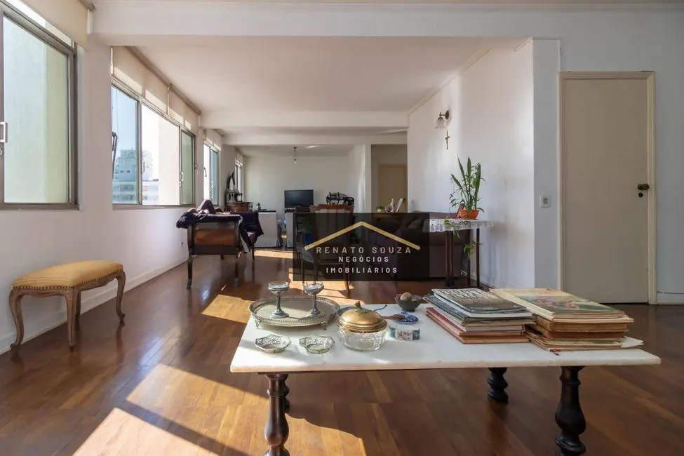 Foto 3 de Apartamento com 3 quartos à venda, 213m2 em Higienópolis, São Paulo - SP
