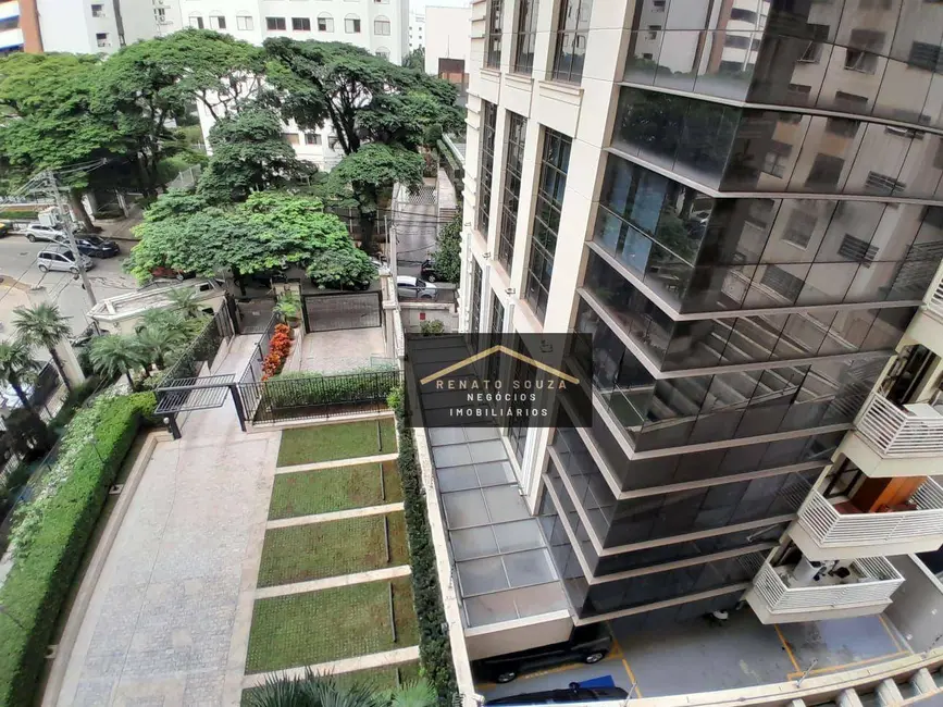 Foto 8 de Apartamento com 3 quartos à venda, 231m2 em Vila Nova Conceição, São Paulo - SP