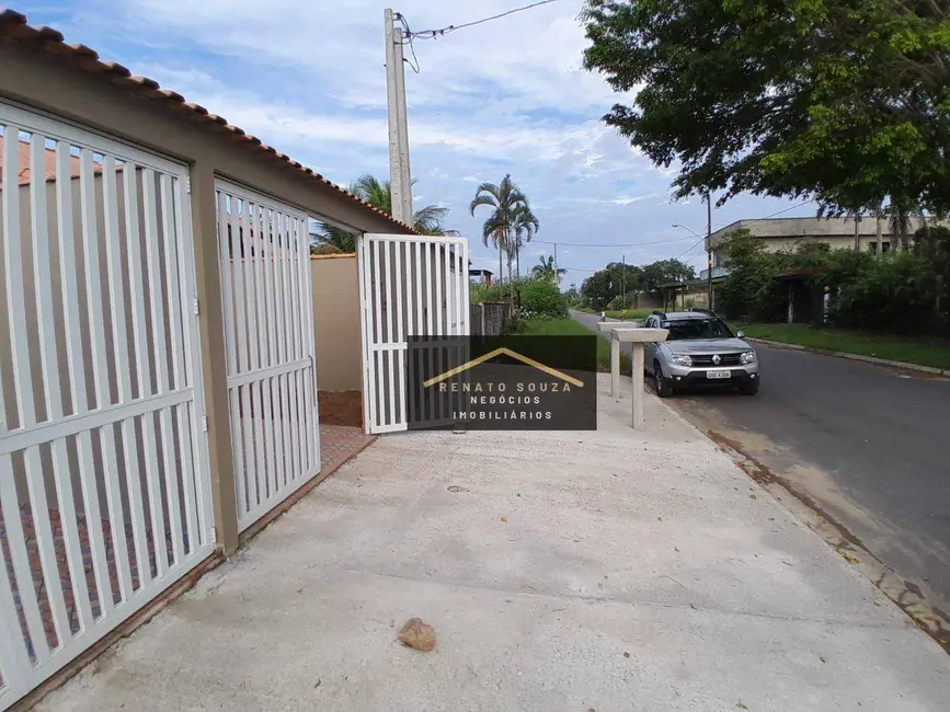 Foto 2 de Casa com 2 quartos à venda, 125m2 em Peruibe - SP