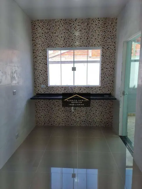 Foto 6 de Casa com 2 quartos à venda, 100m2 em Peruibe - SP