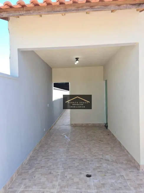 Foto 3 de Casa com 2 quartos à venda, 100m2 em Peruibe - SP
