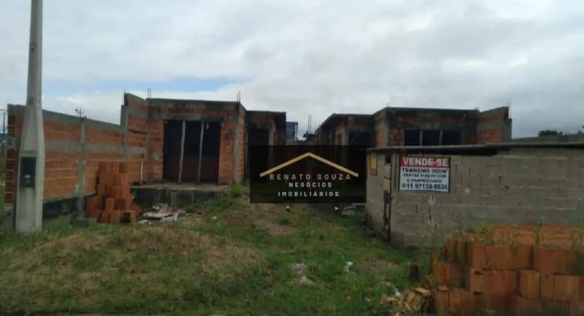 Foto 6 de Casa com 2 quartos à venda, 300m2 em Peruibe - SP