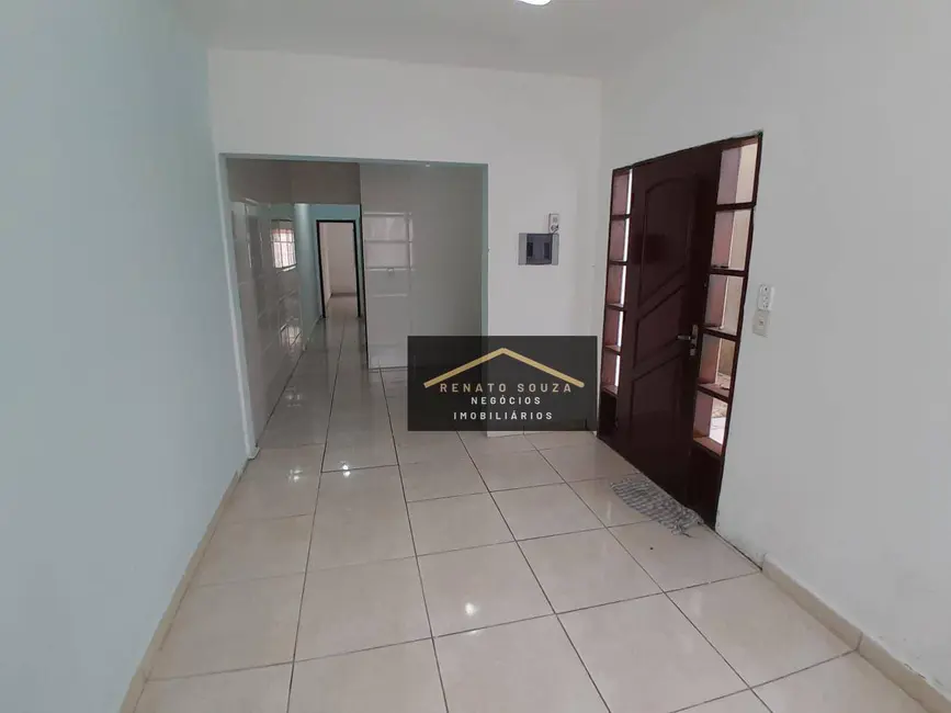Casa com 2 quartos à venda, 125m2 em Peruibe - SP - imagem 8 Foto 8 de Casa com 2 quartos à venda, 125m2 em Peruibe - SP