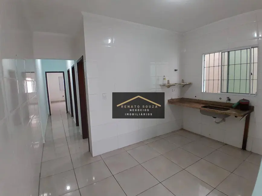 Casa com 2 quartos à venda, 125m2 em Peruibe - SP - imagem 9 Foto 9 de Casa com 2 quartos à venda, 125m2 em Peruibe - SP