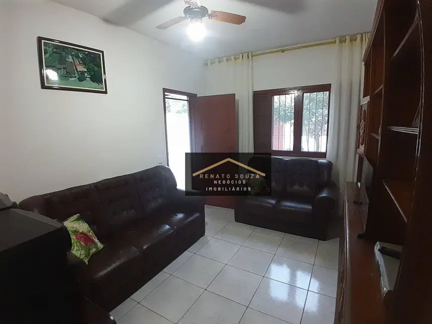 Casa com 2 quartos à venda, 500m2 em Peruibe - SP - imagem 6 Foto 6 de Casa com 2 quartos à venda, 500m2 em Peruibe - SP