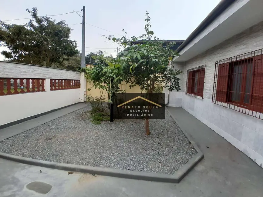 Casa com 2 quartos à venda, 500m2 em Peruibe - SP - imagem 3 Foto 3 de Casa com 2 quartos à venda, 500m2 em Peruibe - SP