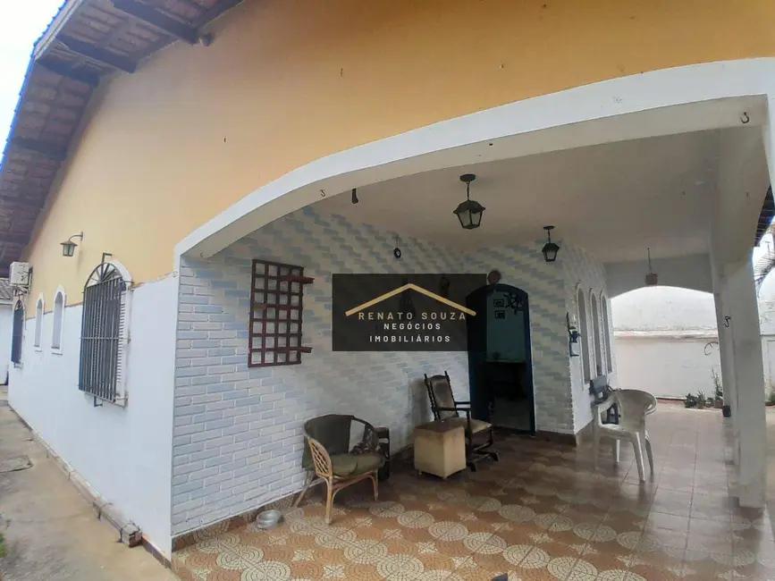 Casa com 2 quartos à venda, 488m2 em Peruibe - SP - imagem 4 Foto 4 de Casa com 2 quartos à venda, 488m2 em Peruibe - SP