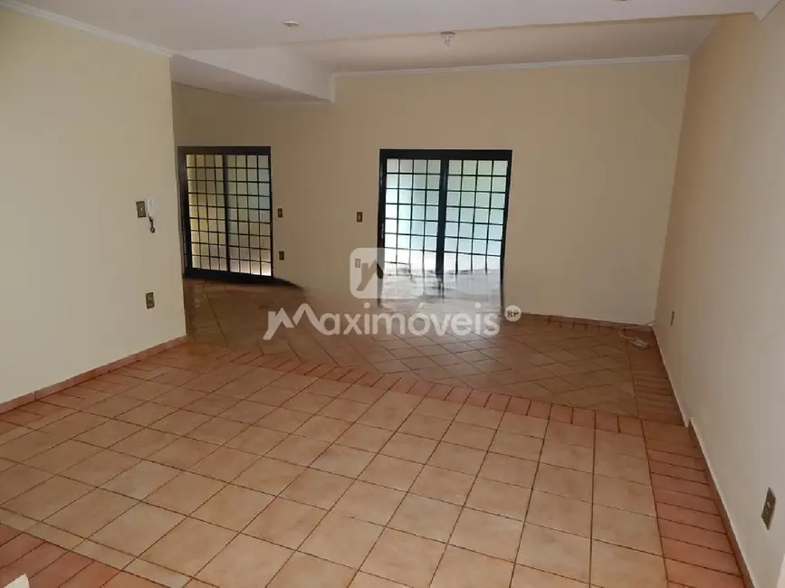 Casa com 4 quartos à venda, 237m2 em Sumarezinho, Ribeirao Preto - SP - imagem 4 Foto 4 de Casa com 4 quartos à venda, 237m2 em Sumarezinho, Ribeirao Preto - SP