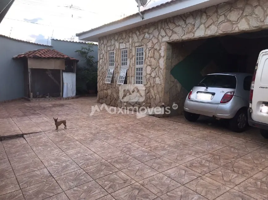 Foto 3 de Casa com 3 quartos à venda, 235m2 em Parque Residencial Cidade Universitária, Ribeirao Preto - SP