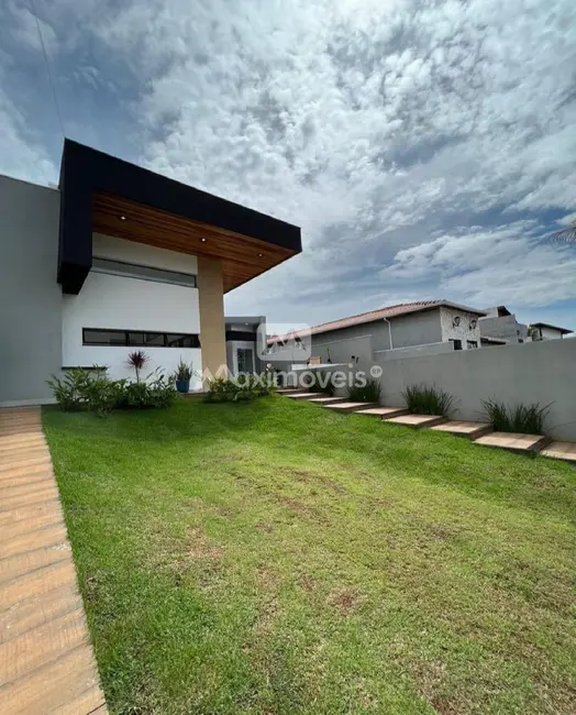 Casa de Condomínio com 3 quartos à venda, 267m2 em Rifaina - SP - imagem 6 Foto 6 de Casa de Condomínio com 3 quartos à venda, 267m2 em Rifaina - SP