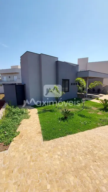 Casa de Condomínio com 3 quartos à venda, 157m2 em Vila do Golf, Ribeirao Preto - SP - imagem 4 Foto 4 de Casa de Condomínio com 3 quartos à venda, 157m2 em Vila do Golf, Ribeirao Preto - SP