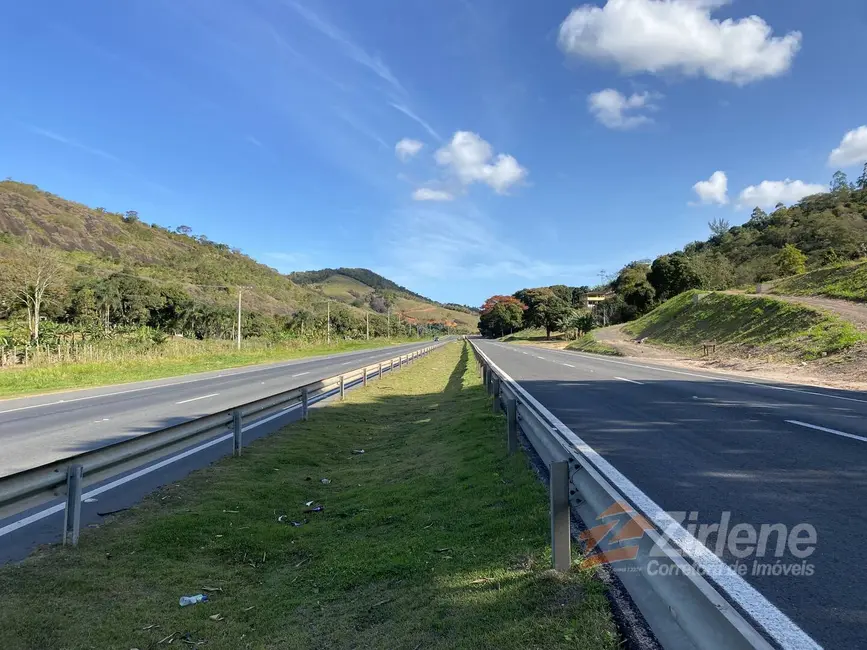 Chácara com 2 quartos à venda, 1527m2 em Comunidade Urbana de Iguape, Guarapari - ES - imagem 6 Foto 6 de Chácara com 2 quartos à venda, 1527m2 em Comunidade Urbana de Iguape, Guarapari - ES