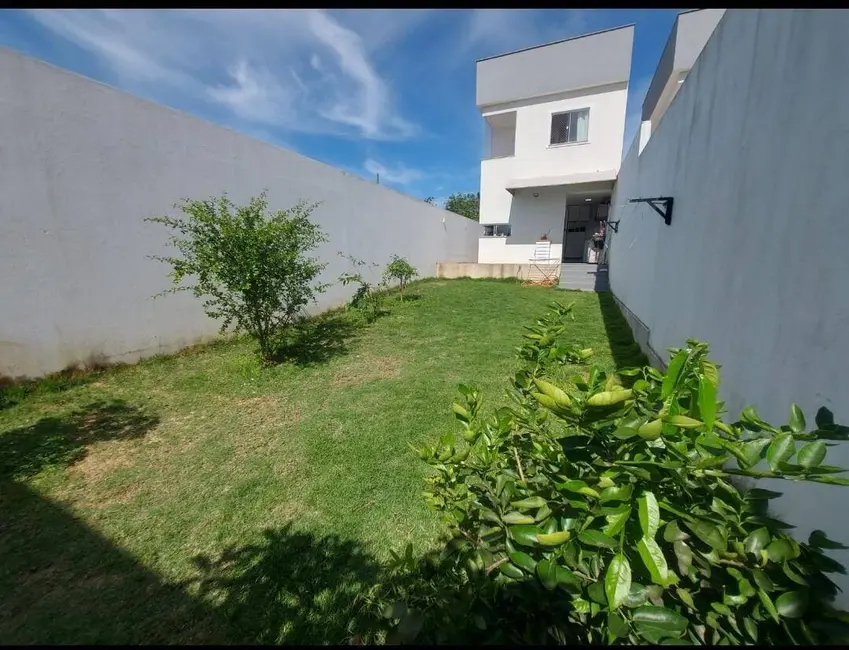 Foto 1 de Casa com 2 quartos à venda, 80m2 em Santa Mônica, Guarapari - ES