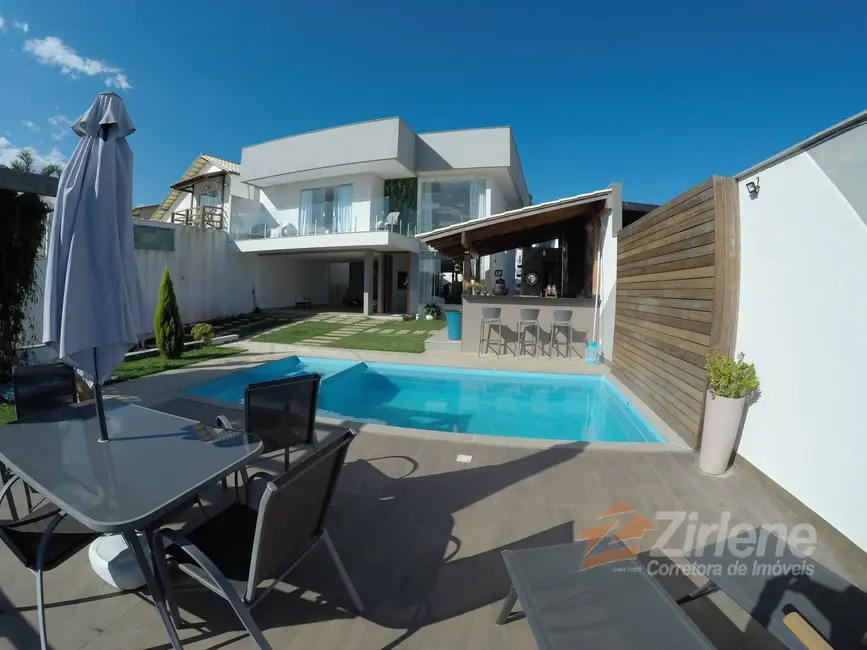 Foto 1 de Casa com 4 quartos à venda, 200m2 em Enseada Azul, Guarapari - ES