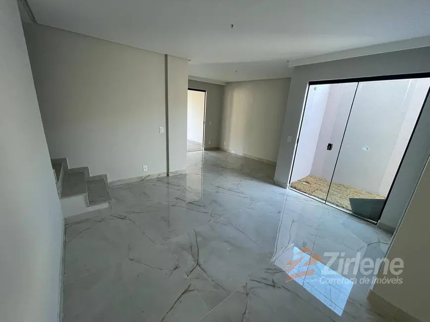 Casa com 3 quartos à venda, 125m2 em Santa Mônica, Guarapari - ES - imagem 6 Foto 6 de Casa com 3 quartos à venda, 125m2 em Santa Mônica, Guarapari - ES