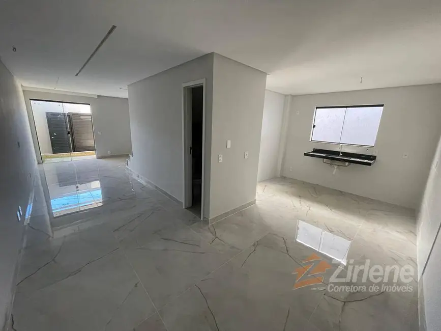 Casa com 3 quartos à venda, 134m2 em Santa Mônica, Guarapari - ES - imagem 8 Foto 8 de Casa com 3 quartos à venda, 134m2 em Santa Mônica, Guarapari - ES