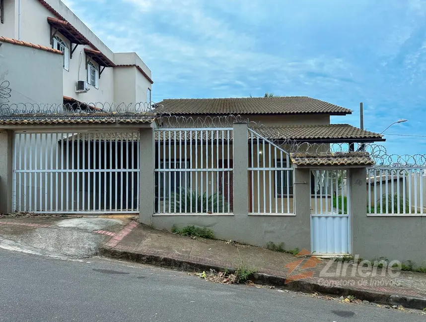 Foto 3 de Casa com 3 quartos à venda, 250m2 em Sol Nascente, Guarapari - ES