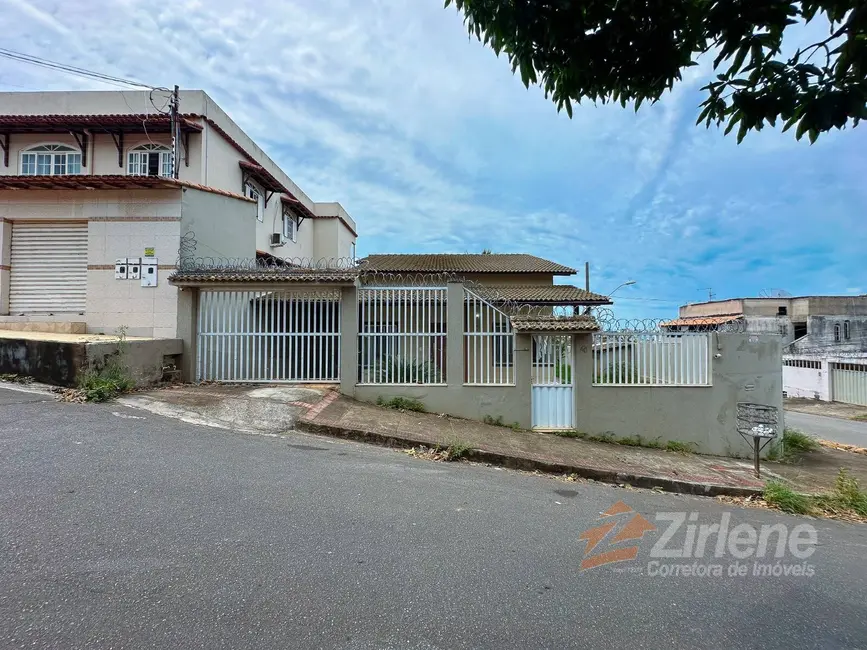 Foto 2 de Casa com 3 quartos à venda, 250m2 em Sol Nascente, Guarapari - ES